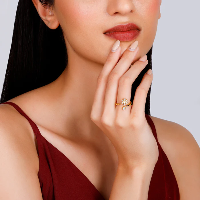 Anushka Sharma Golden Blooming Flower Ring - Image 3