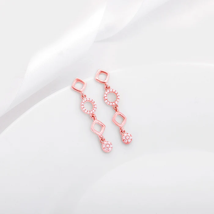 Anushka Sharma Rose Gold Queen Of Dreams Earrings - Image 2