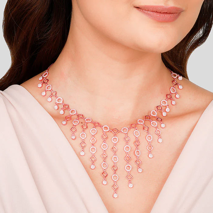 Anushka Sharma Rose Gold Queen Of Dreams Necklace - Image 4