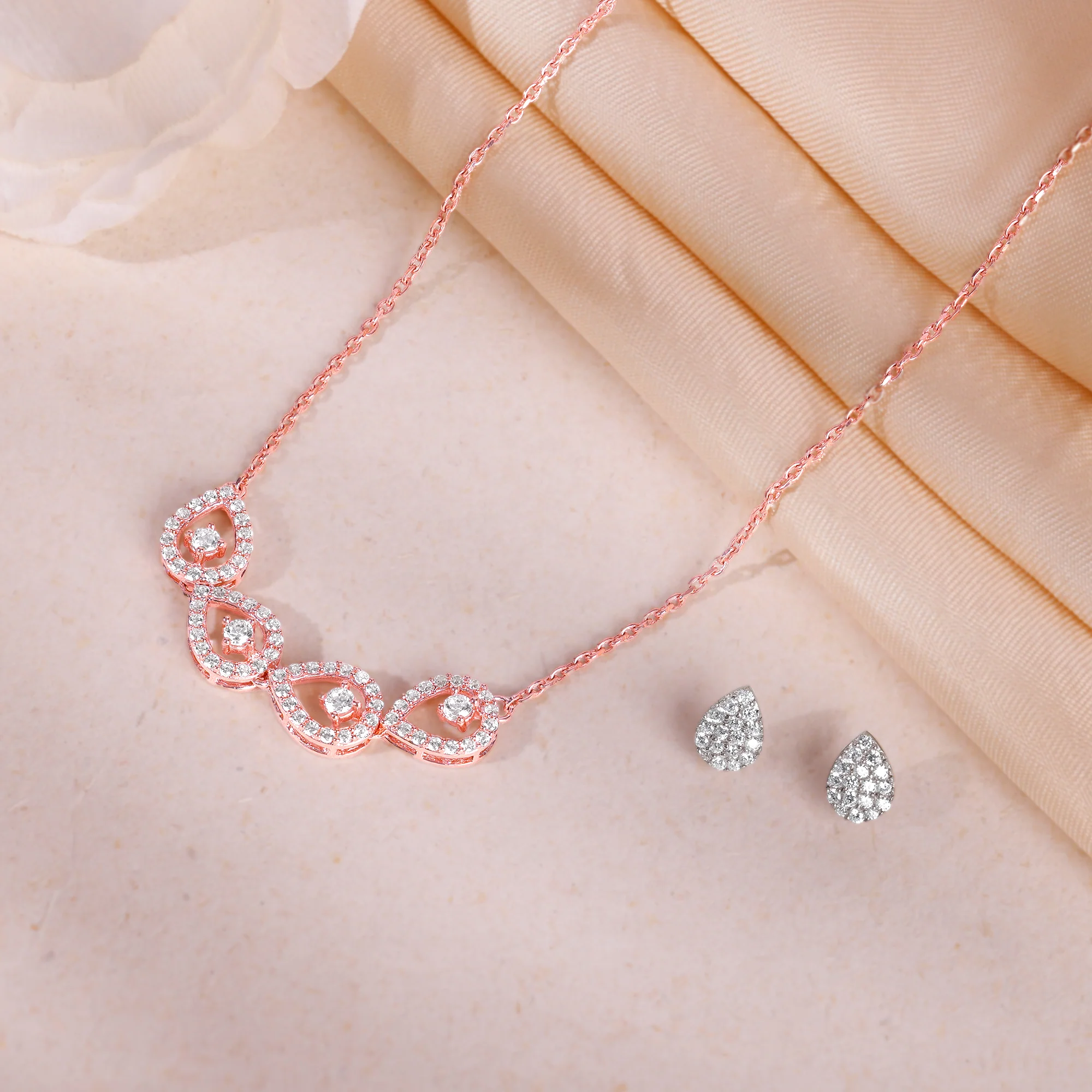 Dual Tone Graceful Peary Set - Image 2