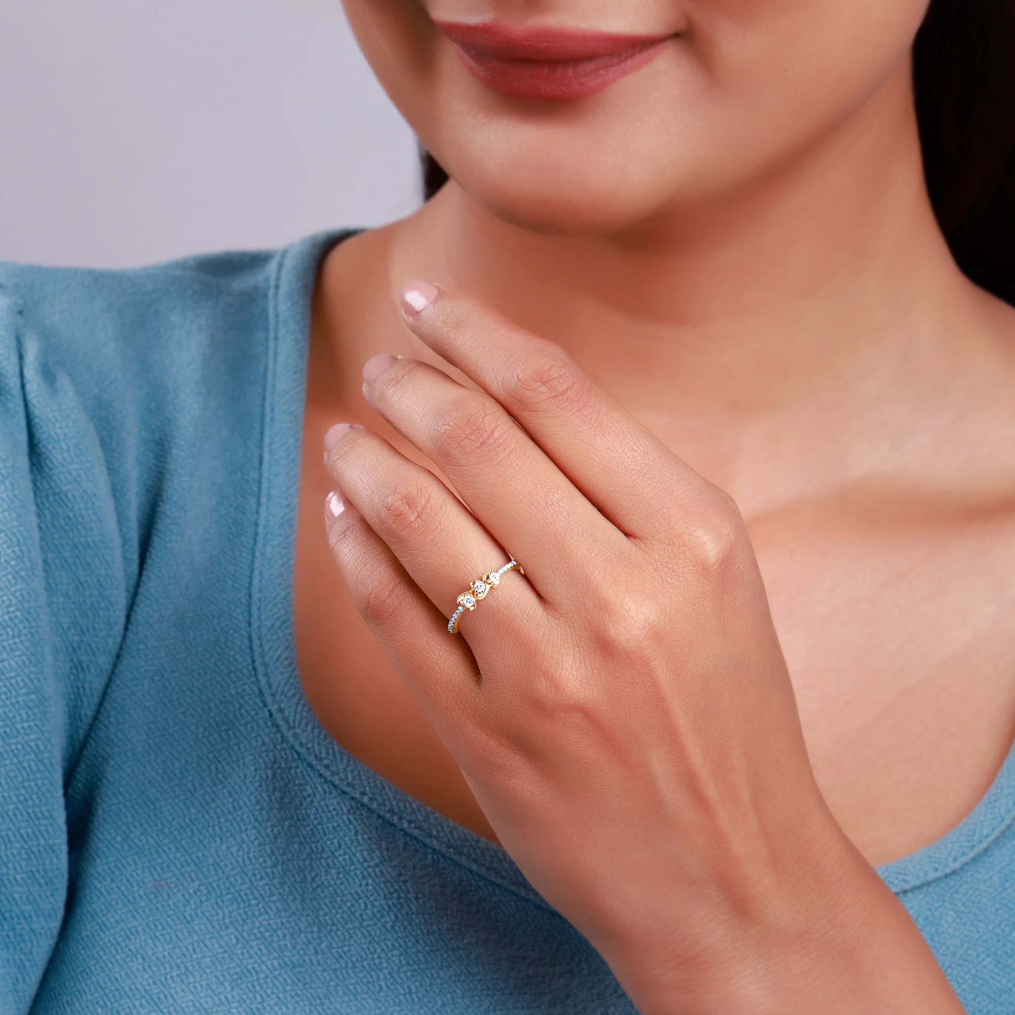 Gold Amoura Trio Lab Grown Diamond Ring - Image 3
