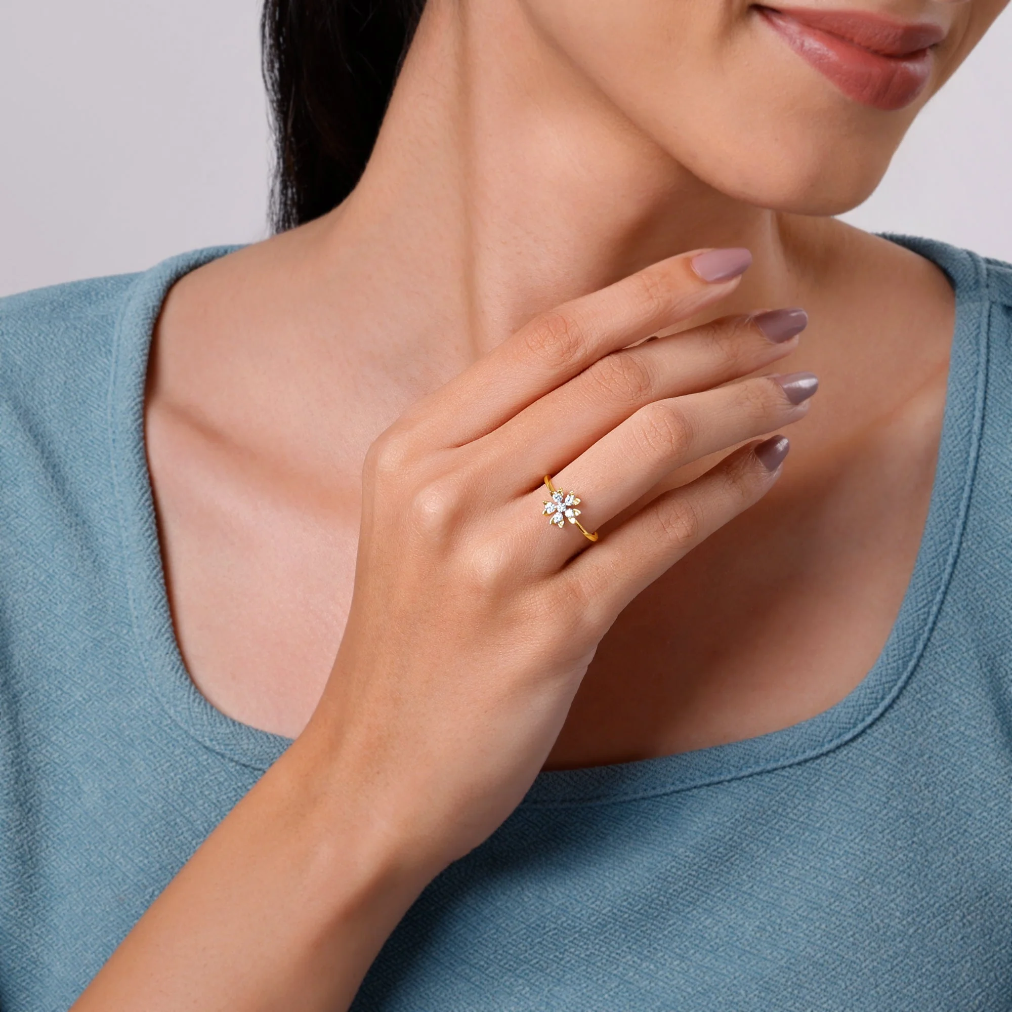 Gold Blooming Lab Grown Diamond Ring - Image 3