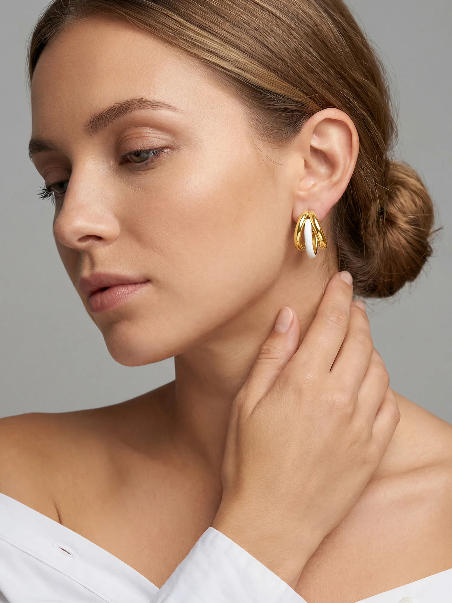 Gold Chunky Triplet Earring for Her - Image 3
