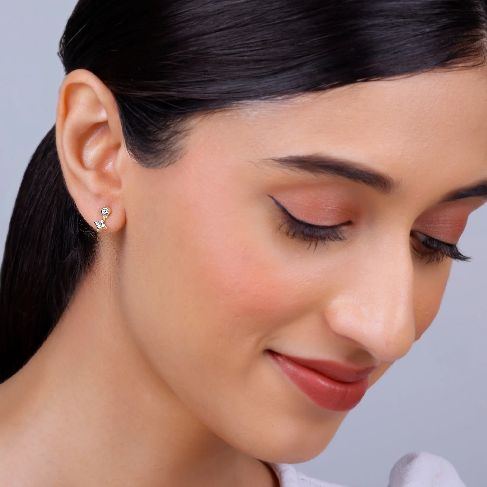 Gold Cubic Glow Diamond Earrings - Image 3