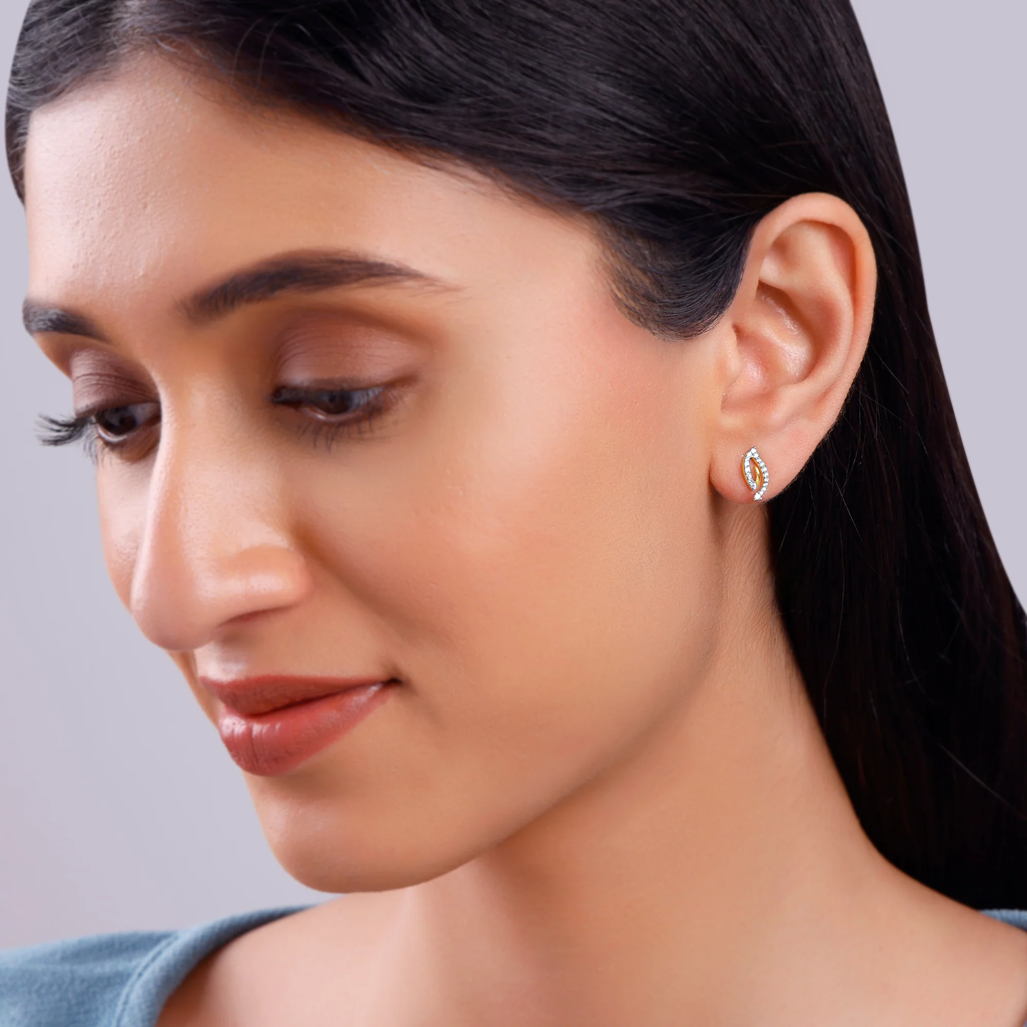 Gold Eternal Wave Lab Grown Diamond Earrings - Image 3