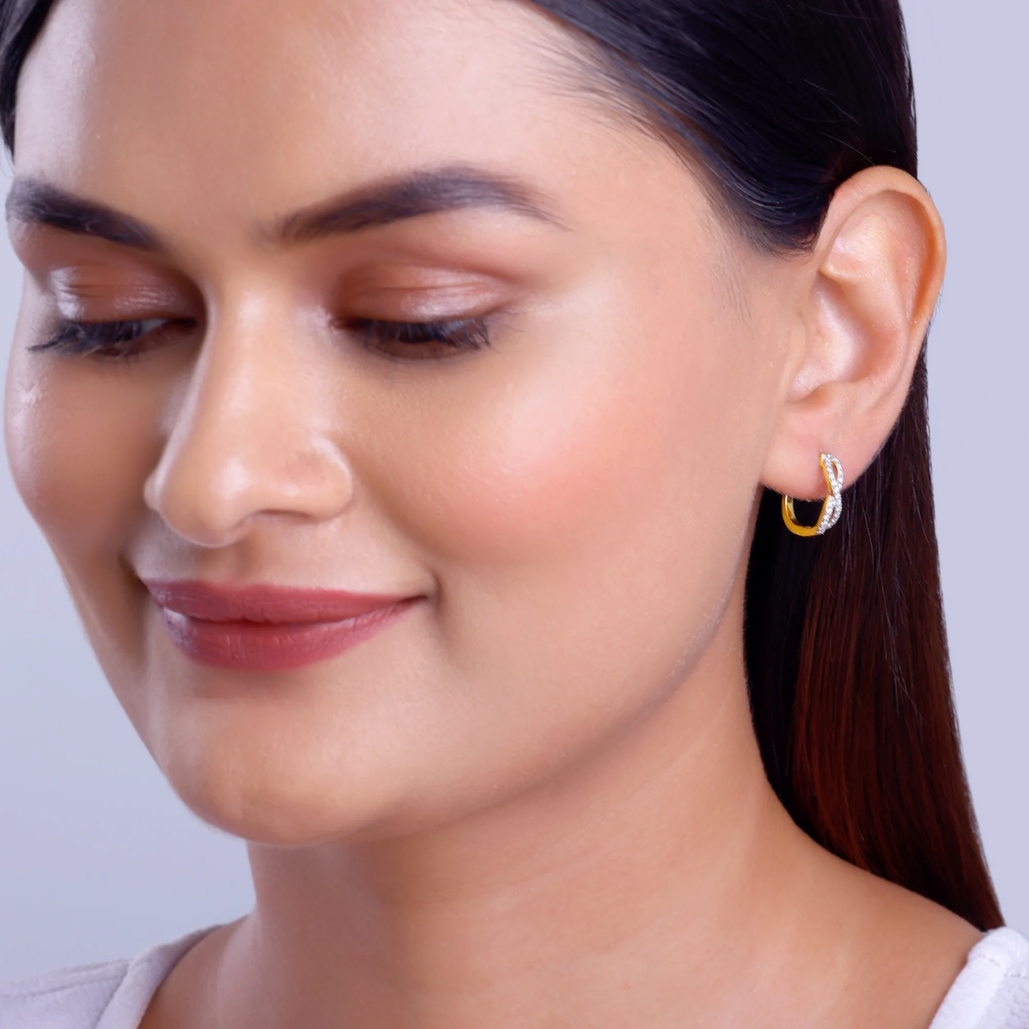 Gold Infinito J-Hoop Diamond Earrings - Image 3