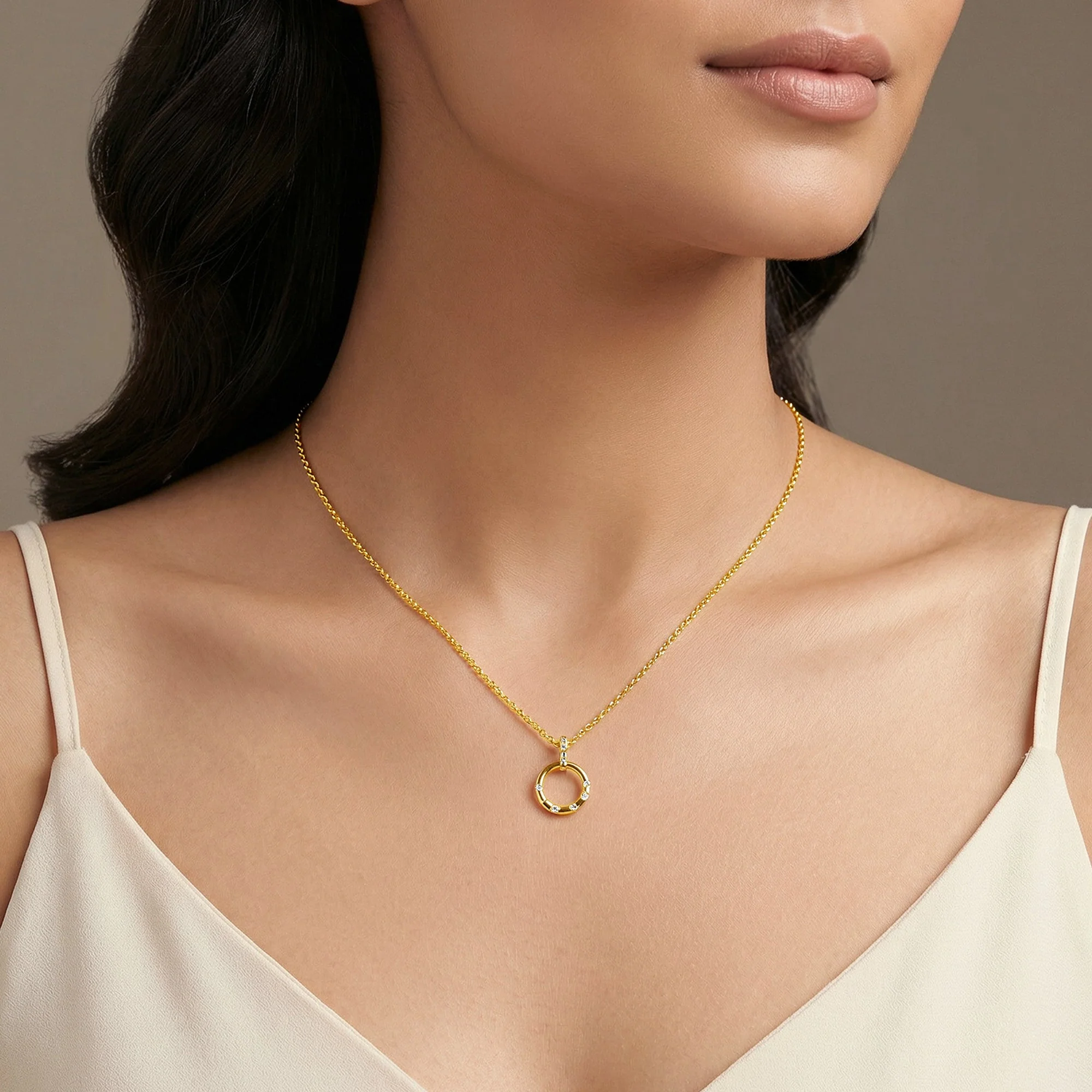 Gold Opulent Classic Lab Grown Diamond Pendant - Image 3
