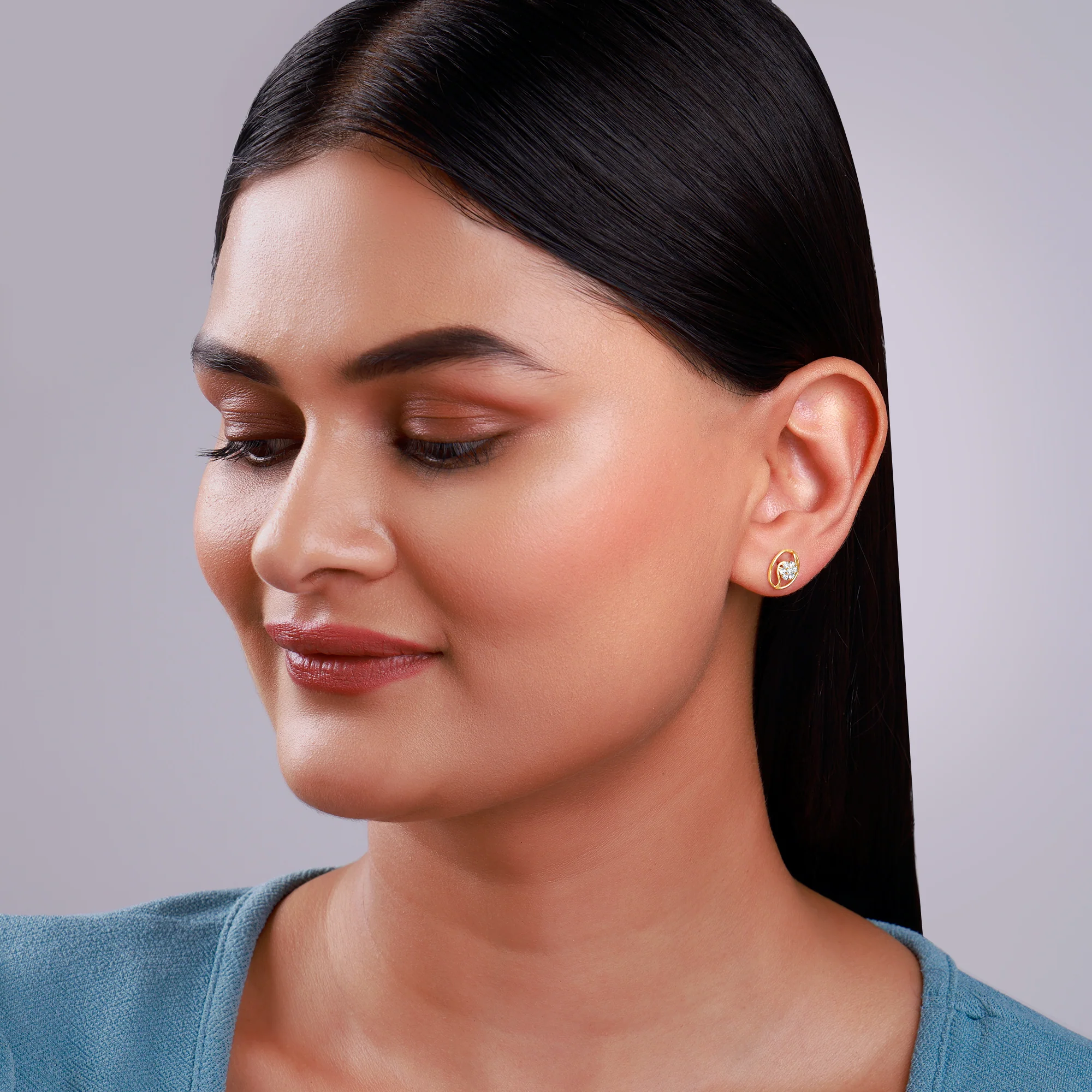Gold Petal Poise Lab Grown Diamond Earrings - Image 3