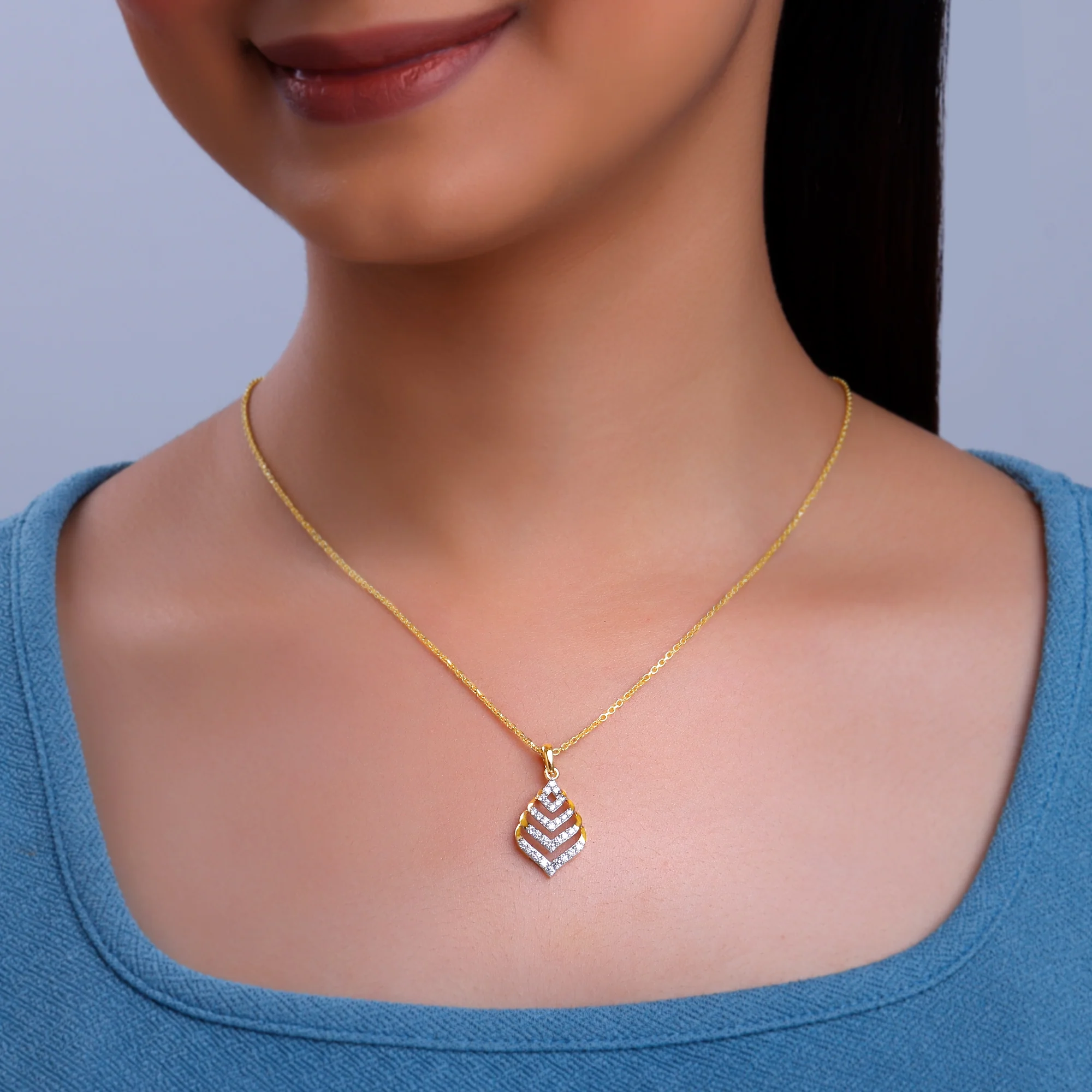 Gold Regal Lab Grown Diamond Pendant - Image 3