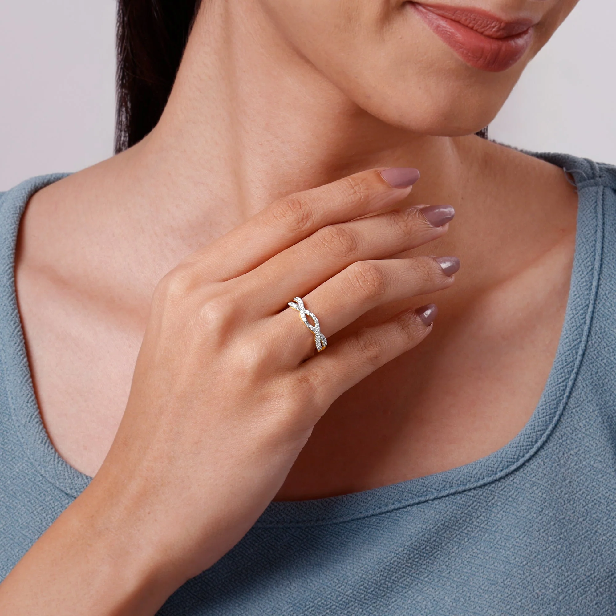 Gold Shining Twist Lab Grown Diamond Ring - Image 3