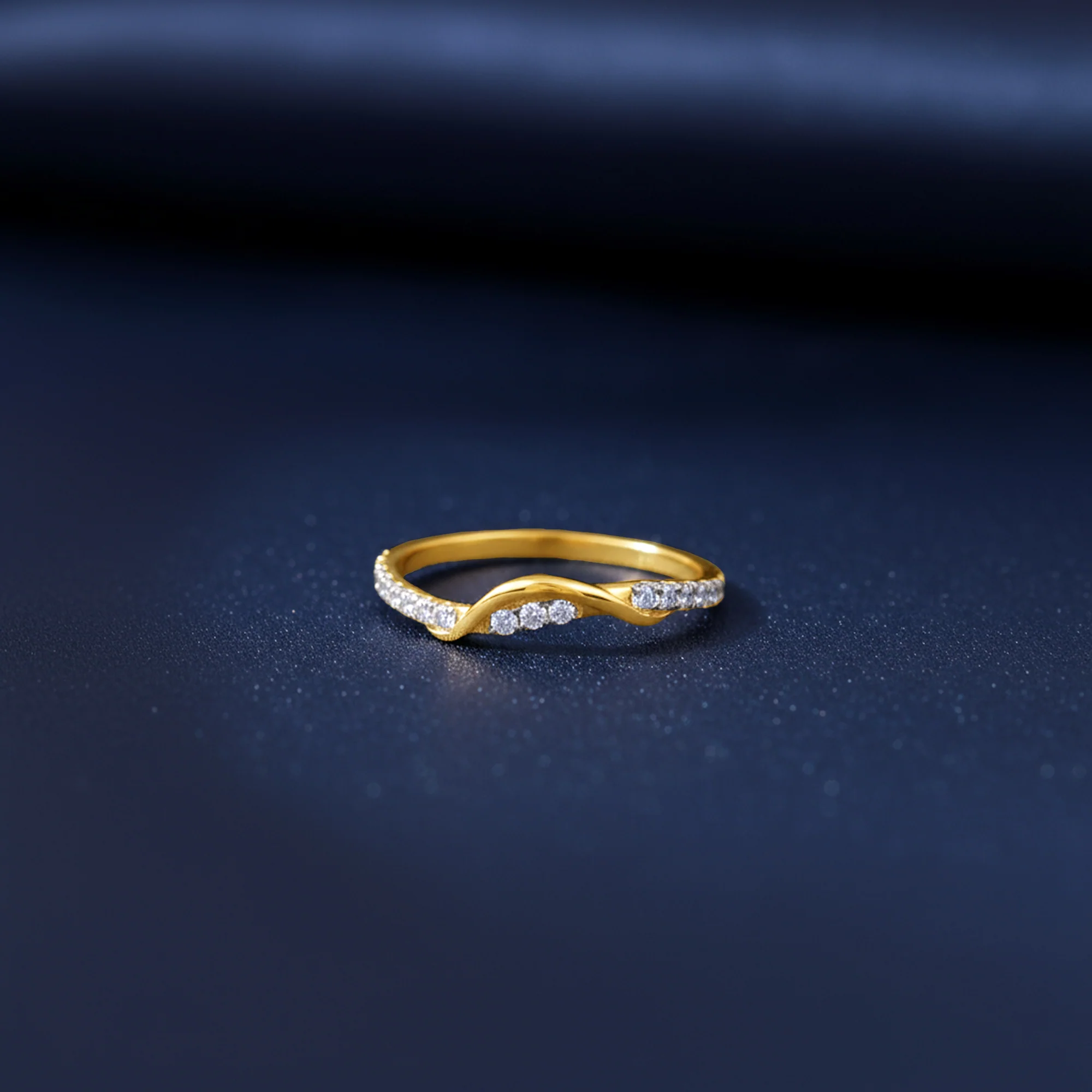 Gold Style Sparkle Lab Grown Diamond Ring - Image 2