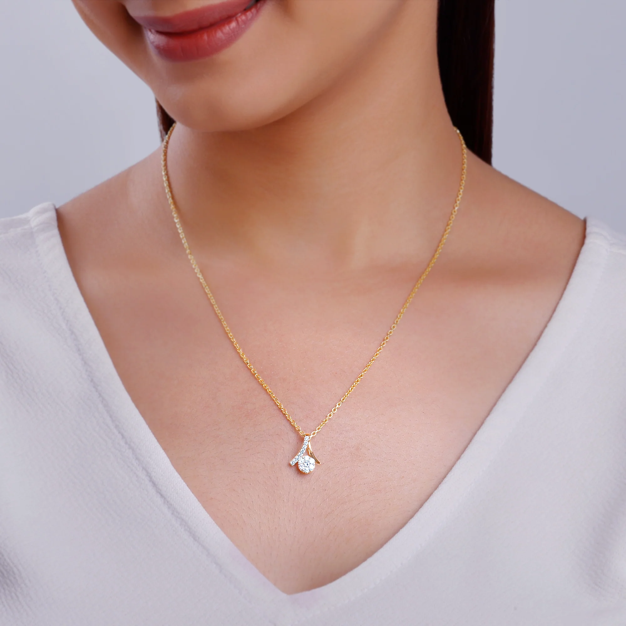 Gold Tantalising Diamond Pendant - Image 3