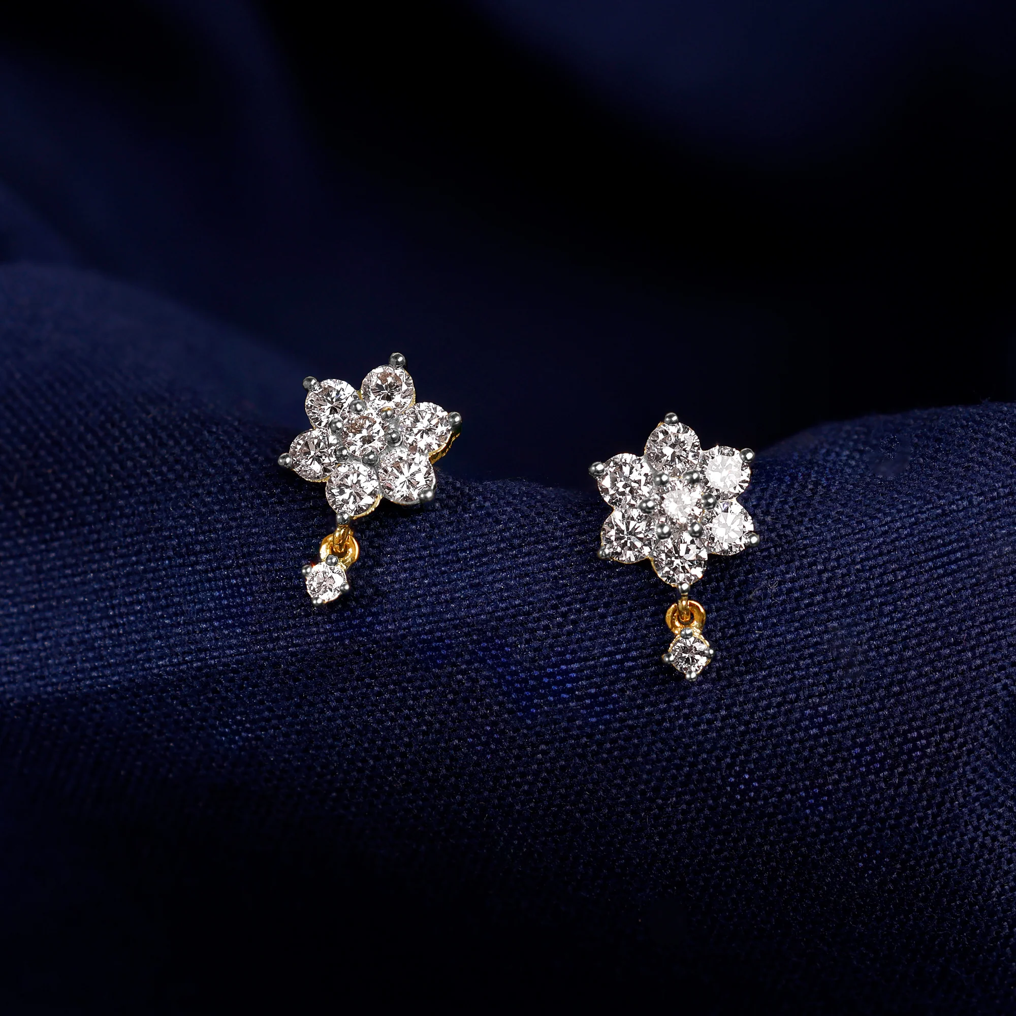 Gold Twinklebee Lab Grown Diamond Earrings - Image 2