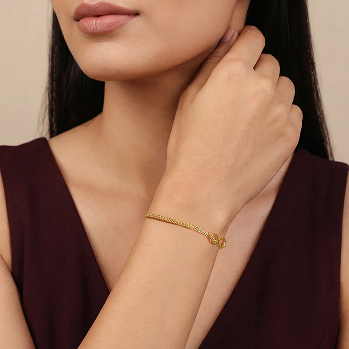 Golden Boundless Link Bracelet - Image 3
