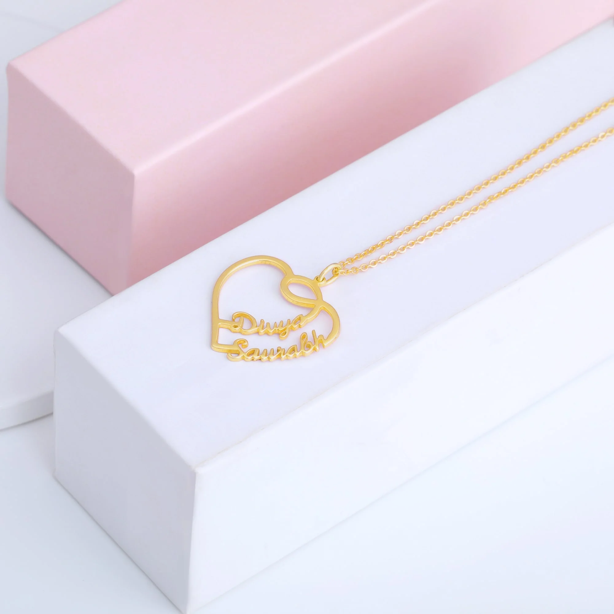 The Lovestruck Couple Golden Pendant With Link Chain - Image 2