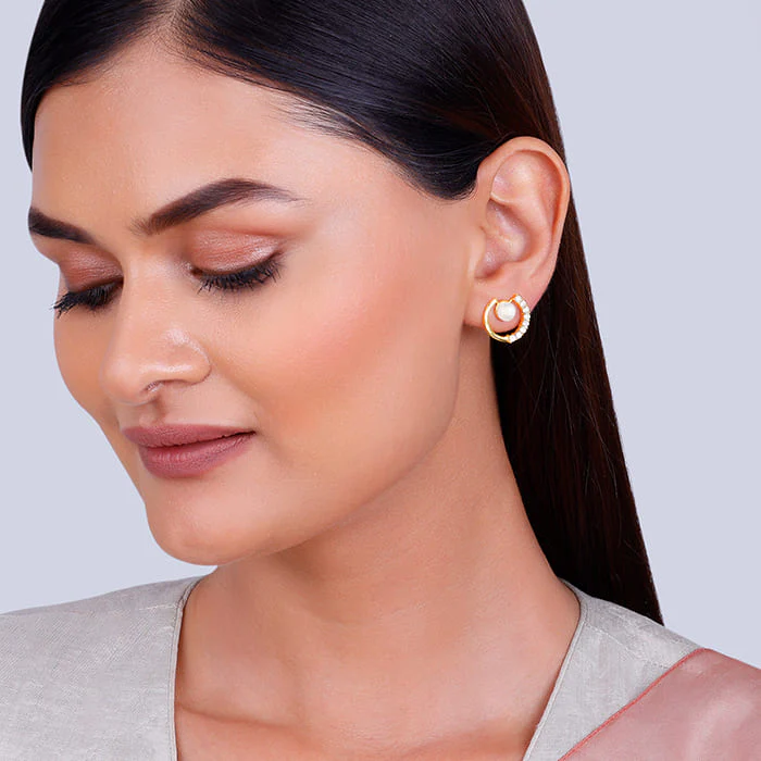 Golden Encanto Earrings - Image 3