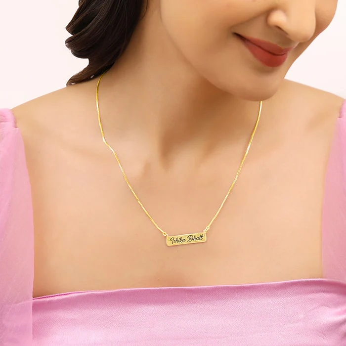 Golden Engraved Pendant with Box Chain - Image 3