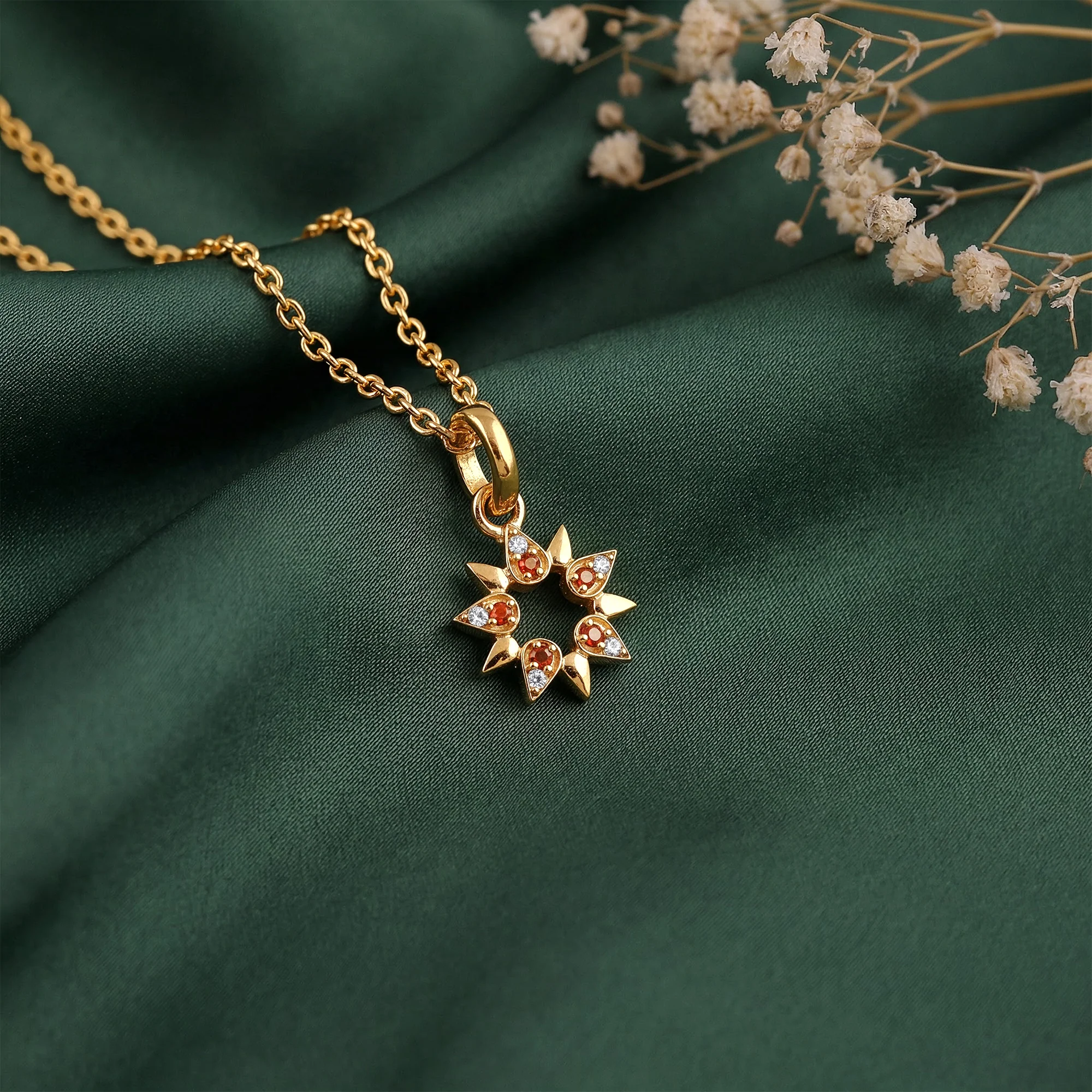 Golden Ereshkigal Pendant With Link Chain - Image 2