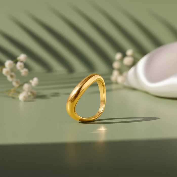 Golden Minimal Curve Ring - Image 2