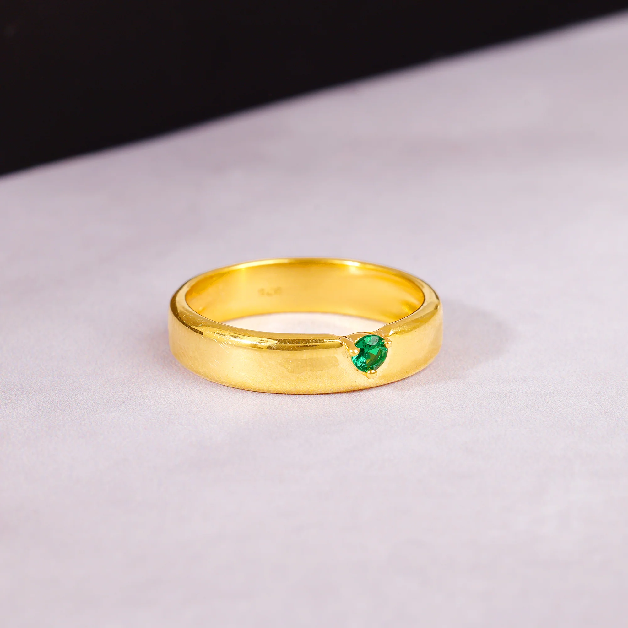 Golden Saṃta Ring For Him - Image 2