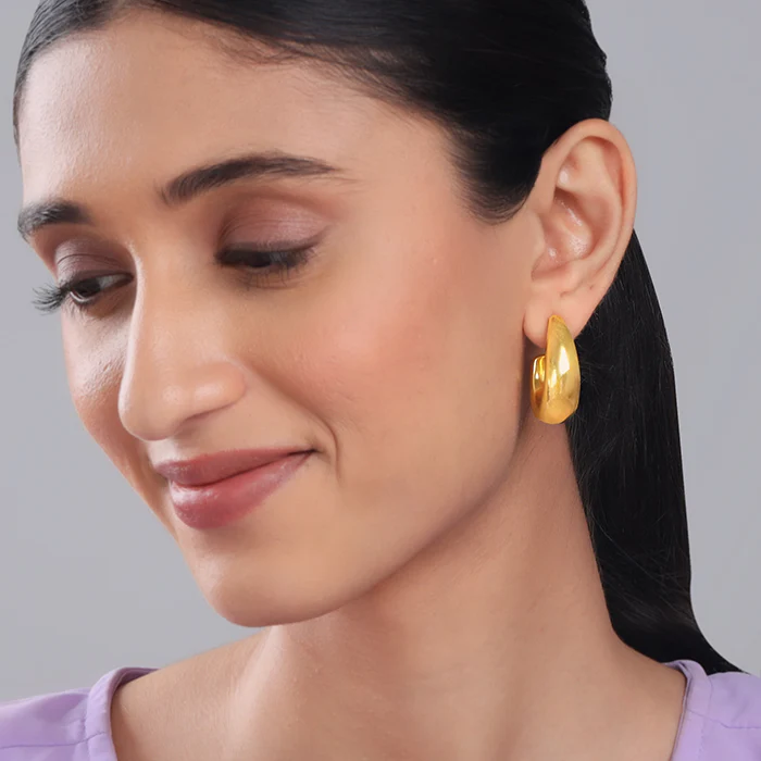 Golden Trendy Hoop Earrings - Image 3