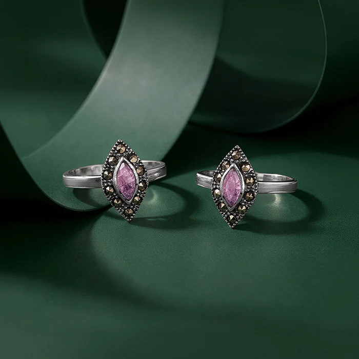 Oxidised Silver Aashi Toe Rings - Image 2