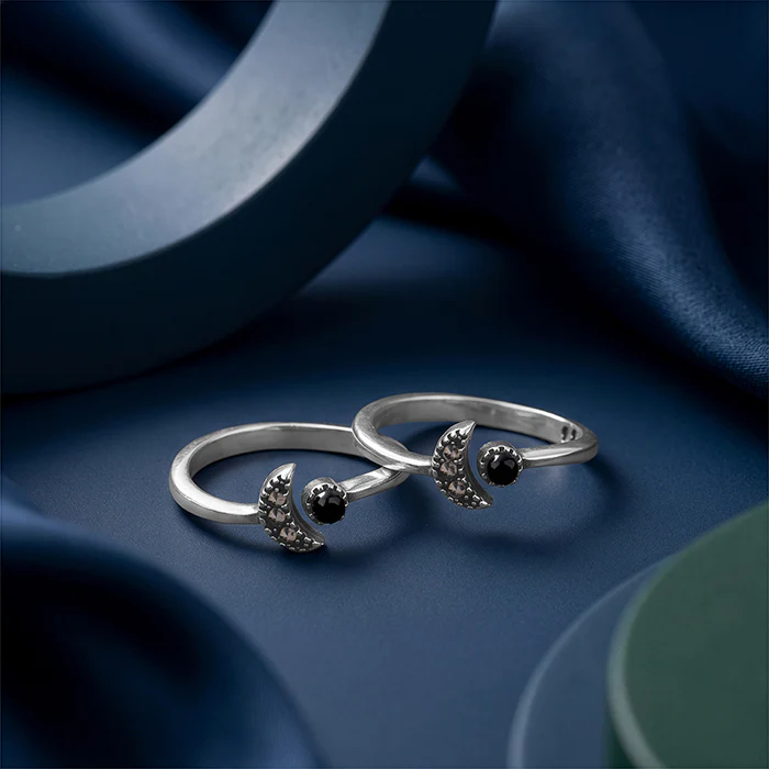 Oxidised Silver Nishika Toe Rings - Image 2