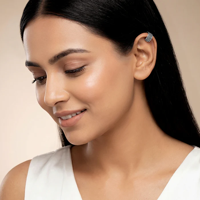 Oxidised Textured Leaf Cuff Earrings - Image 3