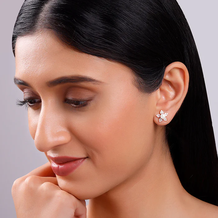 Rose Gold Byeol Pearl Earrings - Image 3