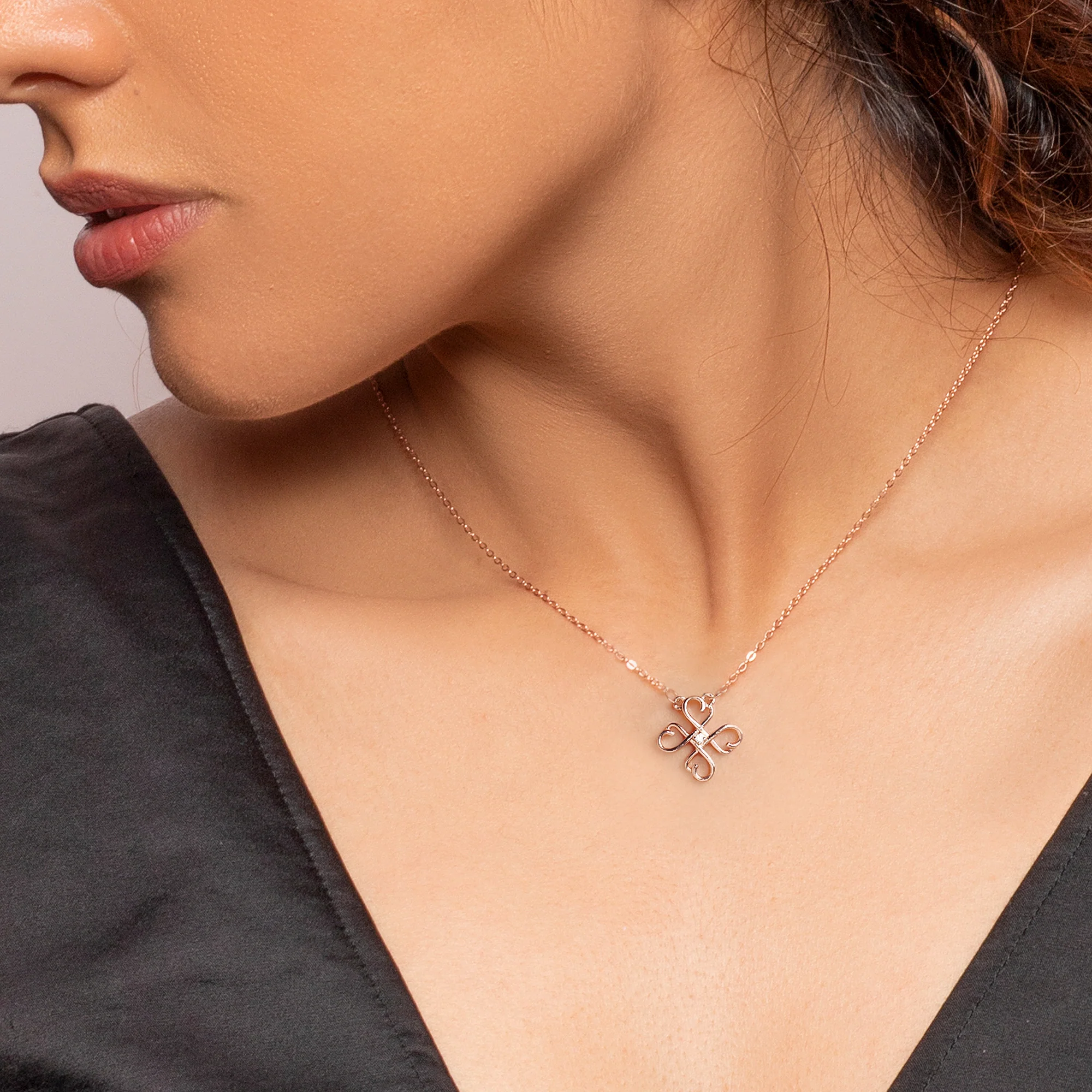 Rose Gold Clover Necklace - Image 3