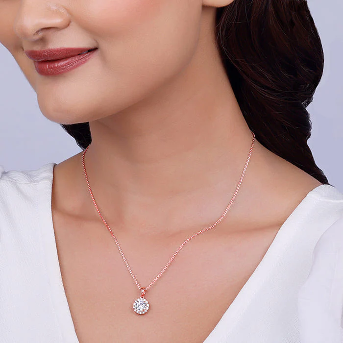 Rose Gold Eve Beauty Pendant With Link Chain - Image 3