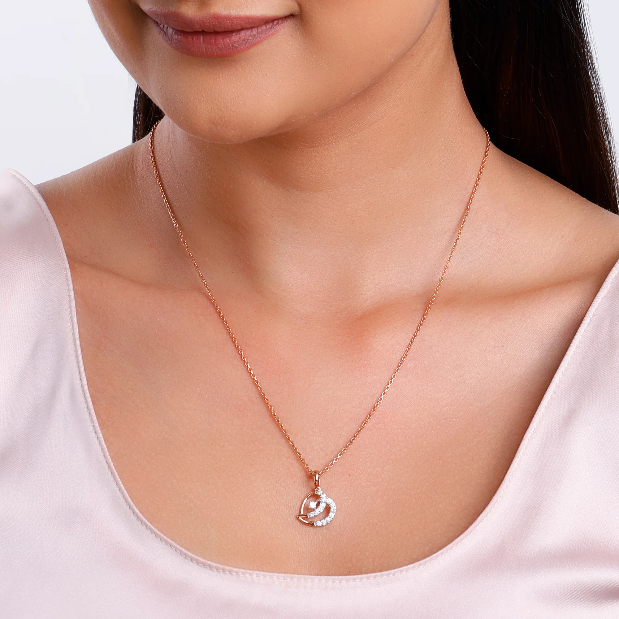 Rose Gold Herz Lab Grown Diamond Pendant - Image 3