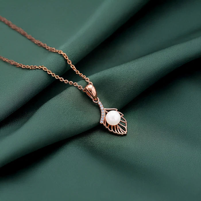 Rose Gold Pearl-fect Leaf Pendant With Link Chain - Image 2