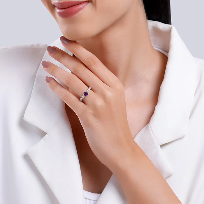 Silver Amethyst Crown Ring - Image 3