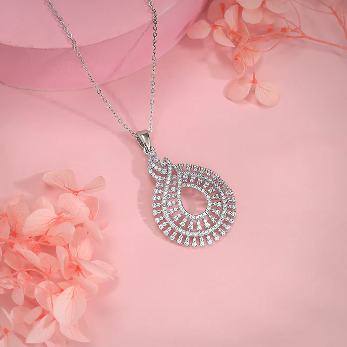 Silver Aurelia Pendant With Link Chain - Image 2