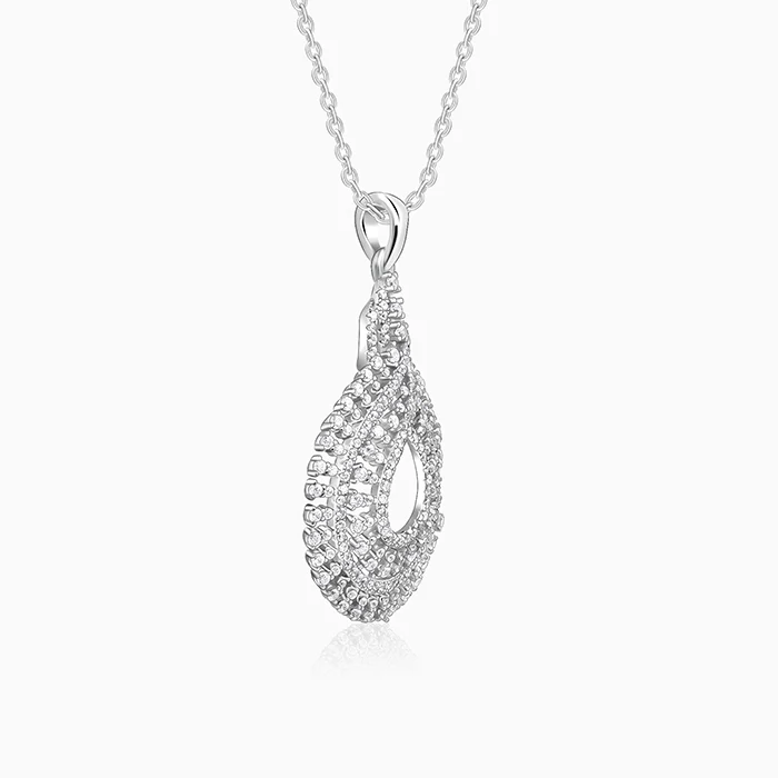 Silver Aurelia Pendant With Link Chain - Image 4