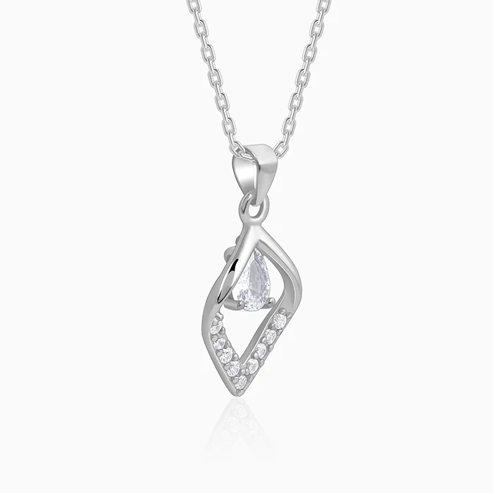 Silver Bling Queen Pendant with Link Chain - Image 4