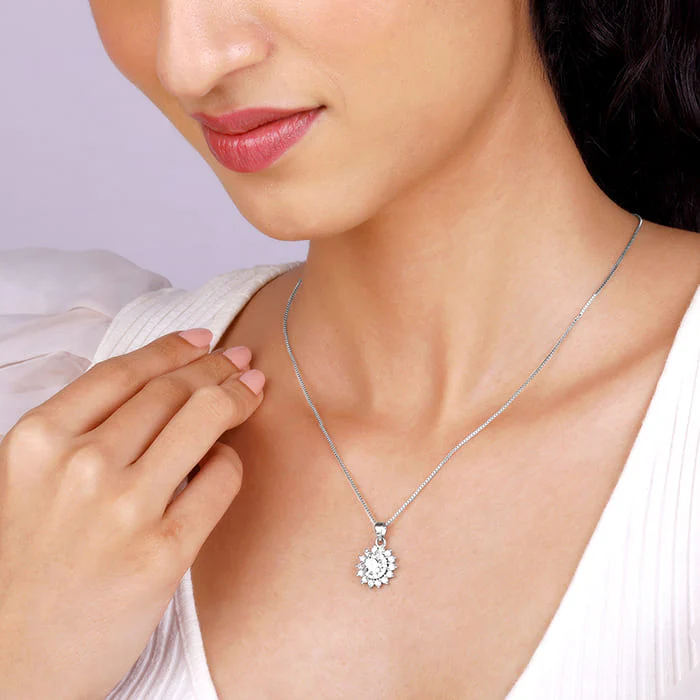 Silver Celestial Floral Pendant With Box Chain - Image 3