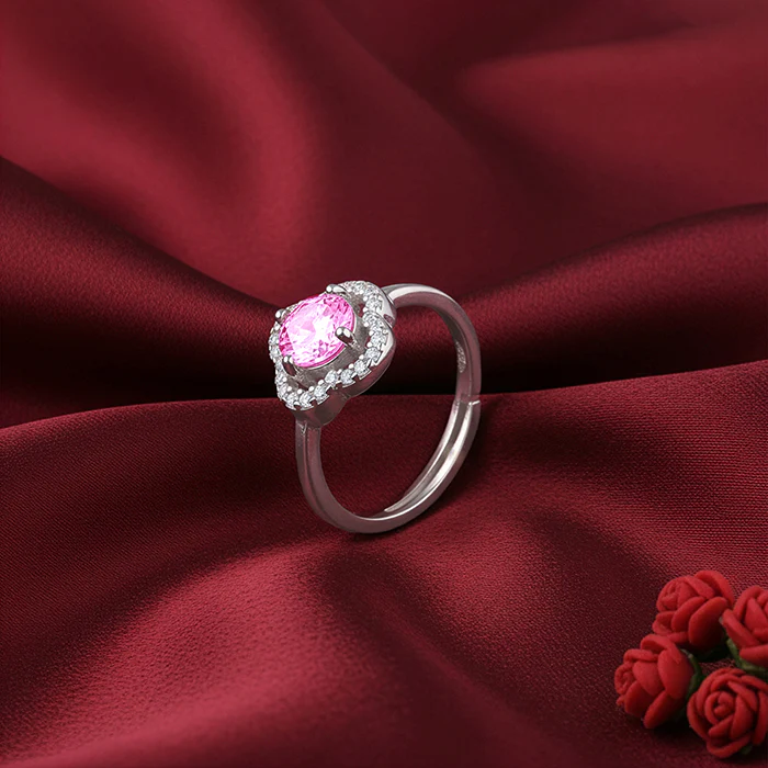 Silver Charm in Clover Ring - Image 2