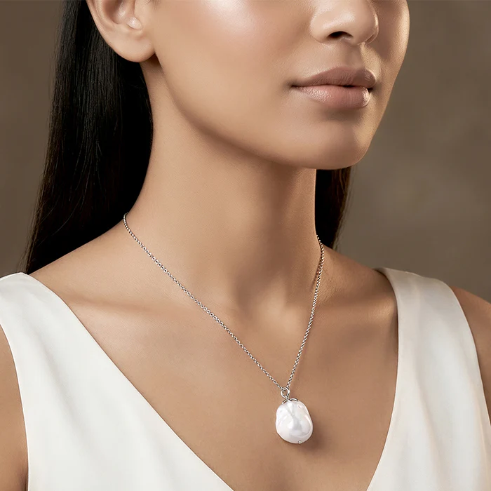 Silver Claudette Pearl Pendant with Link Chain - Image 3