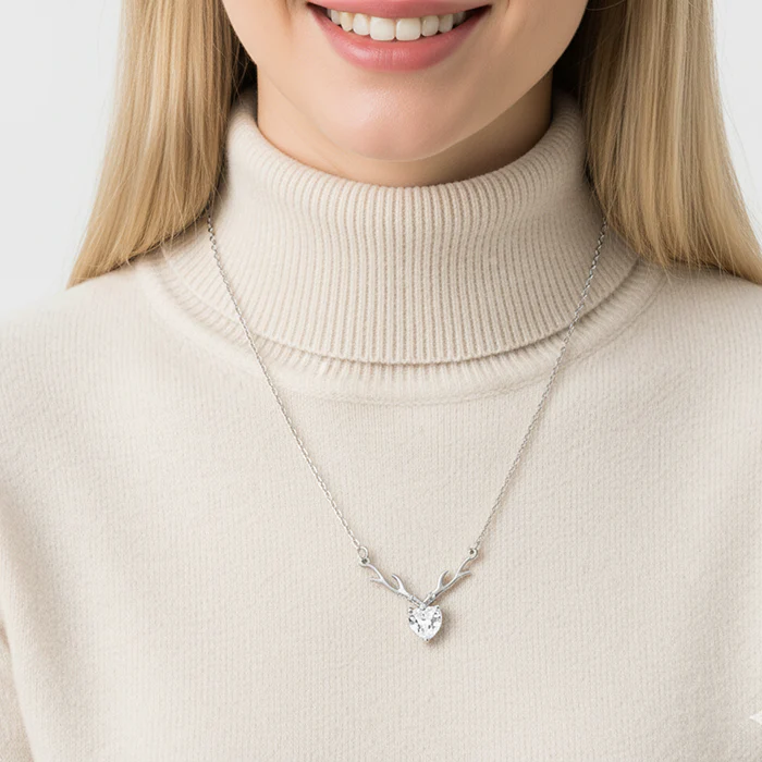 Anushka Sharma Silver Deer Heart Necklace - Image 6