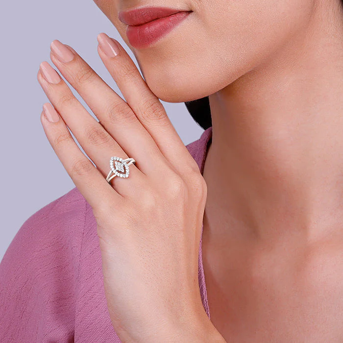 Silver Draped Dice Ring - Image 3