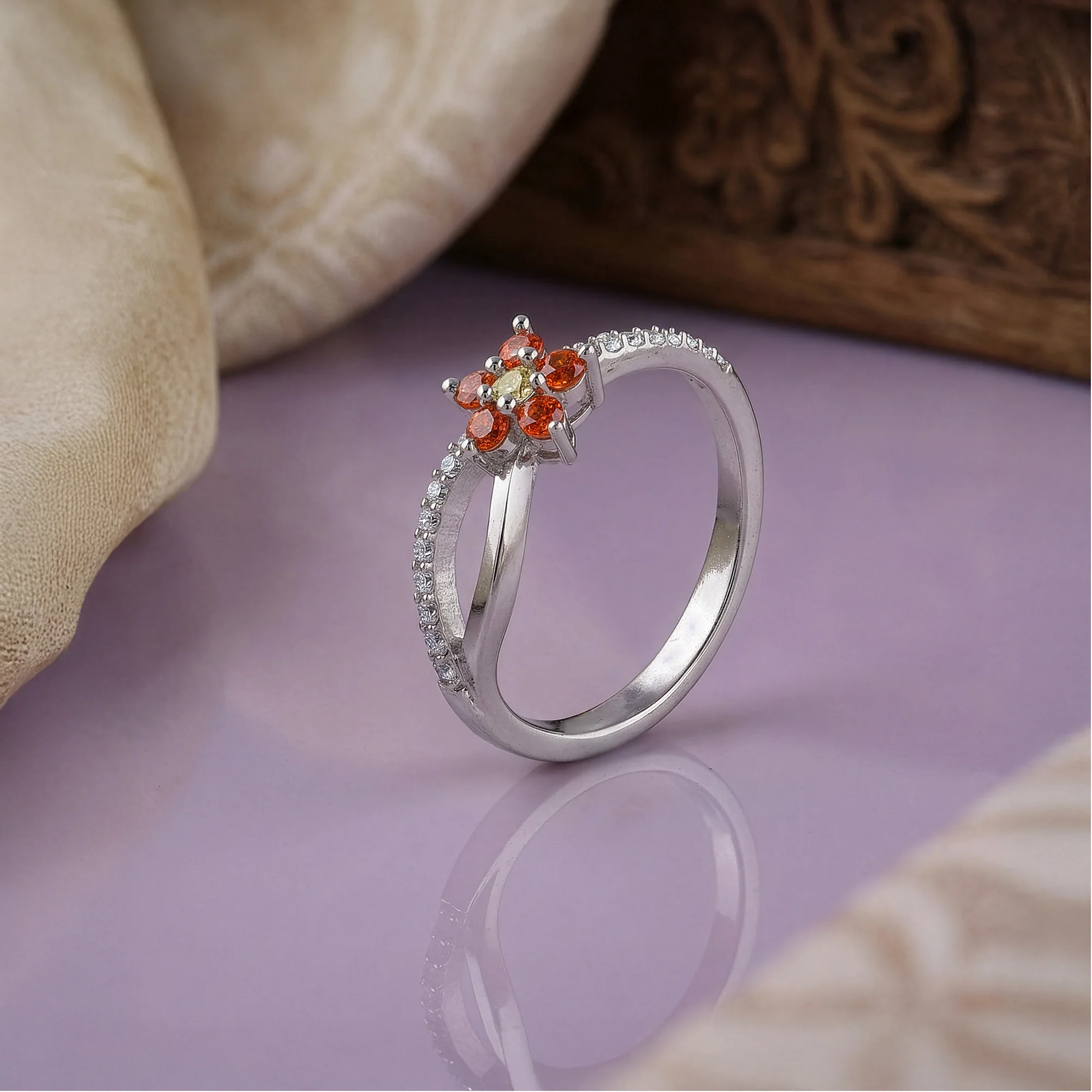 Silver Fauna Ring - Image 2
