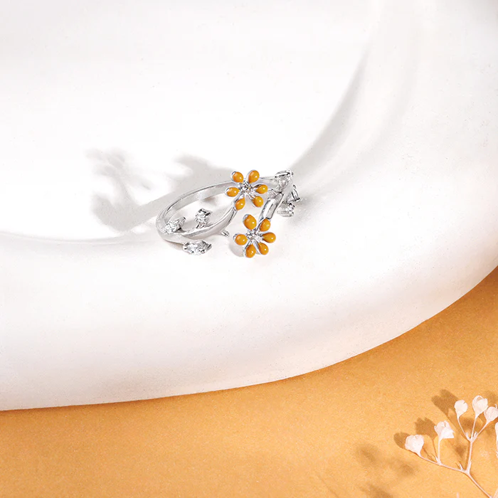 Silver Flora Fine Ring - Image 2