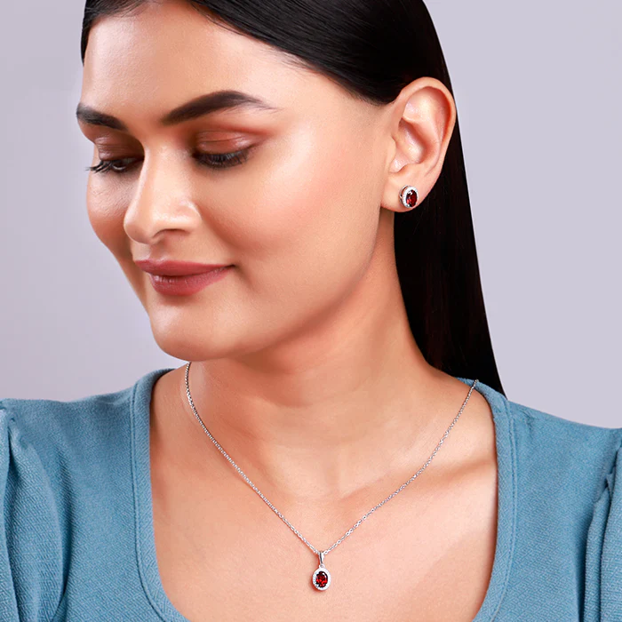 Silver Garnet Glimmer Set - Image 3