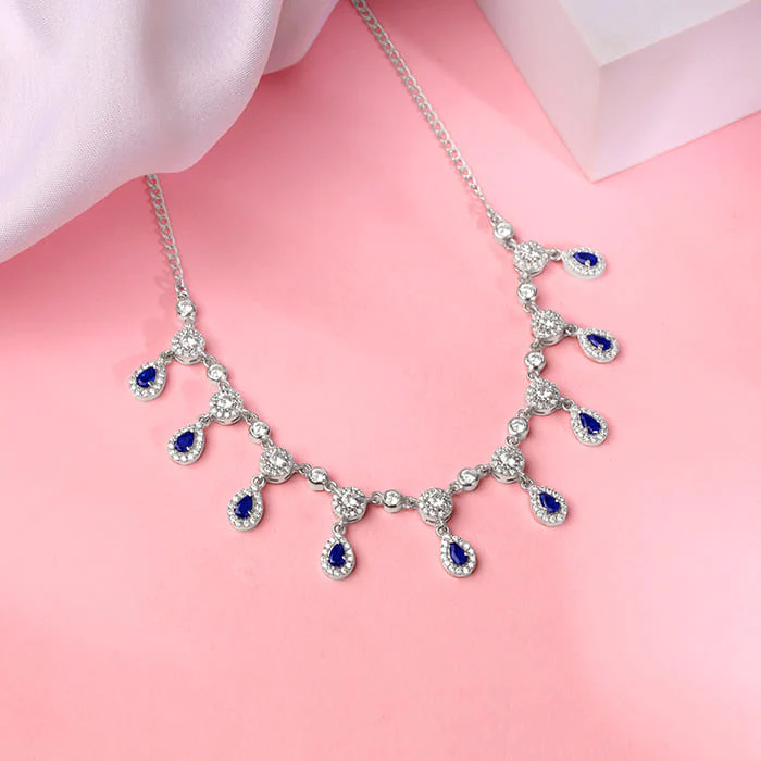 Silver Graceful Adornare Necklace - Image 2