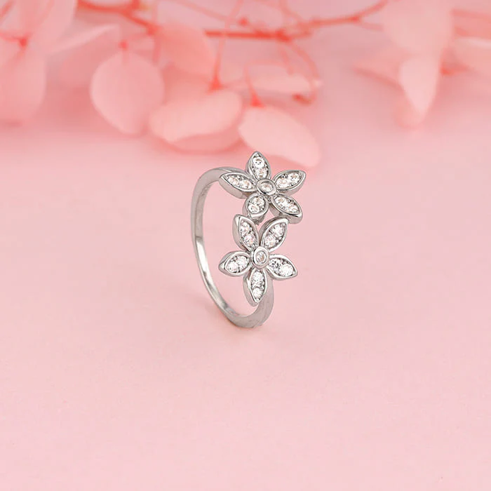 Silver Love's Flower Ring - Image 2