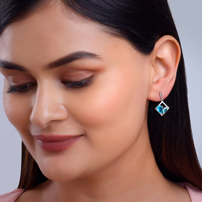 Silver Met Love Earrings - Image 3