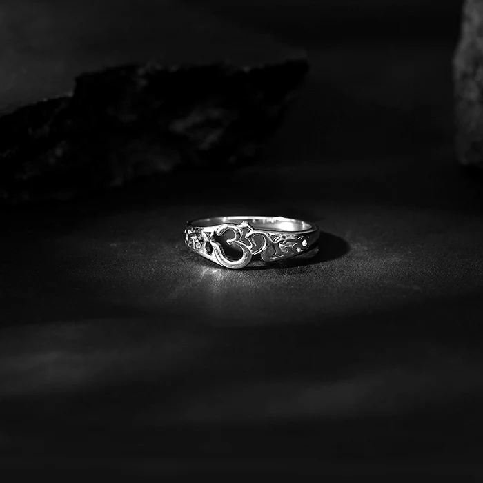 Silver Om Aura Ring For Him - Image 2