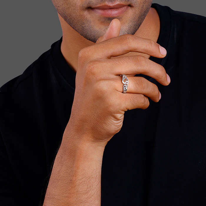 Silver Omkara Set For Him - Image 4